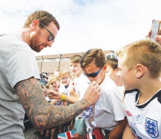 Could Tour of Britain return to Congleton this autumn? Sir Bradley Wiggins meets fans in Congleton on a previous Tour of Britain.