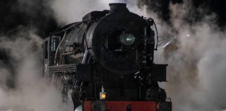 Enjoy an on-line Polar treat this Christmas Steam train