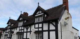 New ‘reduced’ plan is submitted for historic Sandbach farmhouse Dingle Farm, Sandbach.