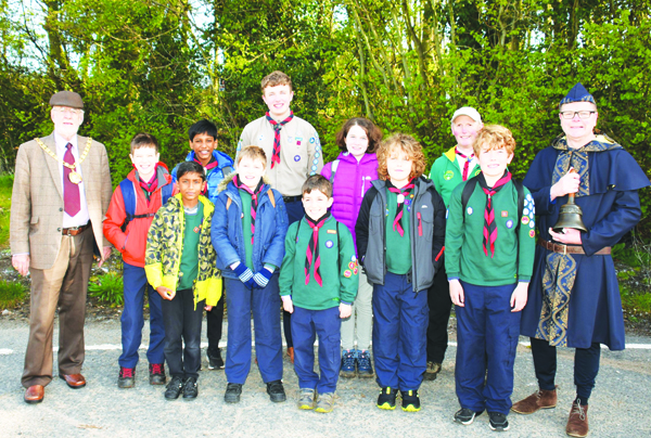 Couns Murphy and Moreton, far left and right, with Dane Valley Cubs.