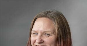 Unanimous backing for bus service review