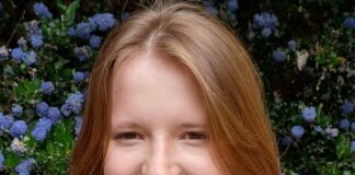 Quiz night for Kenya student