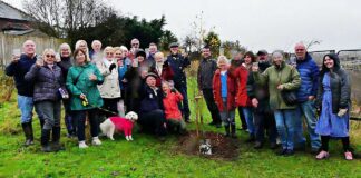 Community tribute for ‘Mr Giantswood Lane’