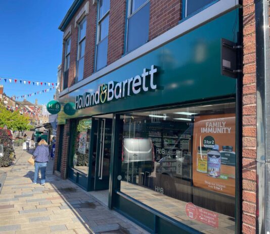 Sentenced for staging armed robbery at shop