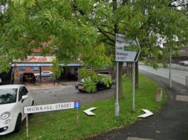 Car wash is fined for illegal workers