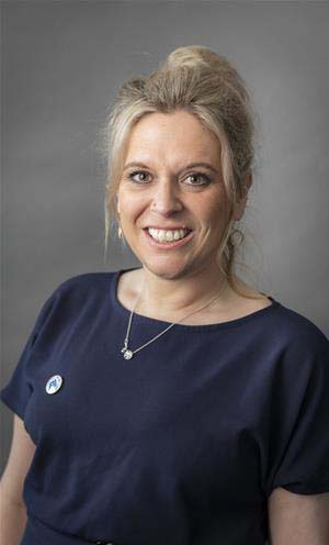 laura smith your party x1 cong p11