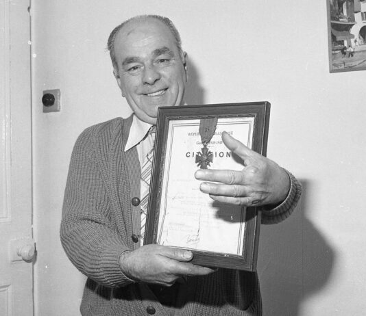 Mystery of missing finger missing from the records