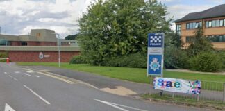 Commissioner warning over policing mergers