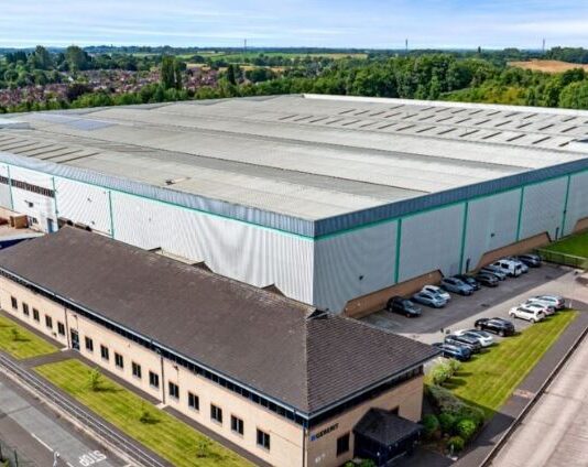 AO pledges no HGVs through town centre from new warehouse