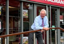 Long-standing chair announces retirement
