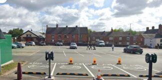 EV chargers earn £4k for the district council