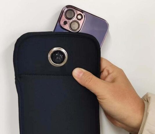 First day back sees pupils lose phones as scheme rolls out