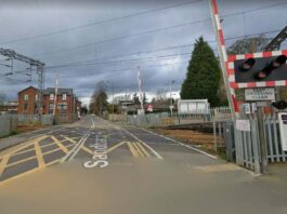 Plea to road users on level crossing safety
