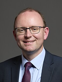 Official_portrait_of_Andrew_Cooper_MP_crop_2