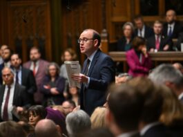 Science cuts fall more heavily on North: MP