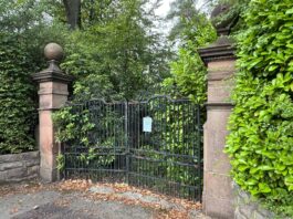 Historically valuable gates to become a Congleton Town Council asset